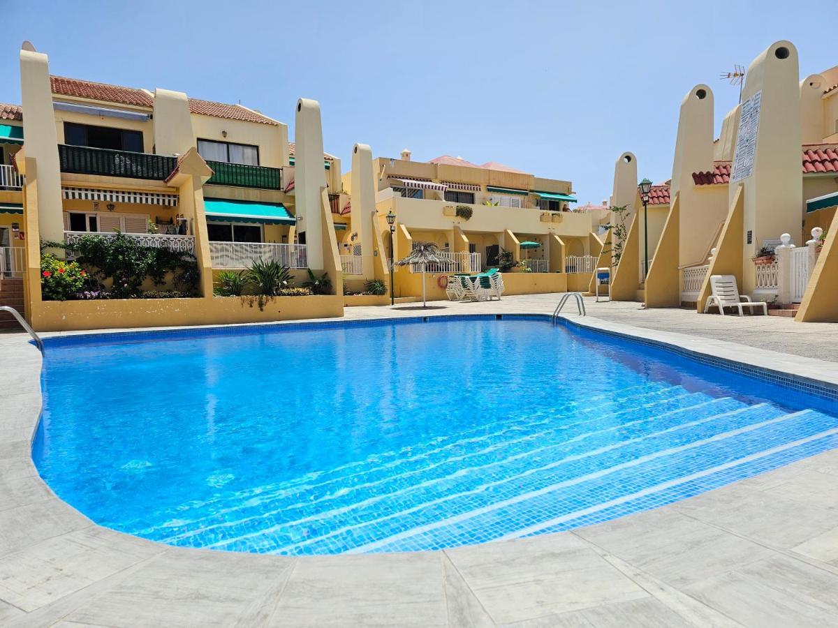 Beach & Refreshing Pool Holidays Air-Conditioning , Costa Adeje Экстерьер фото